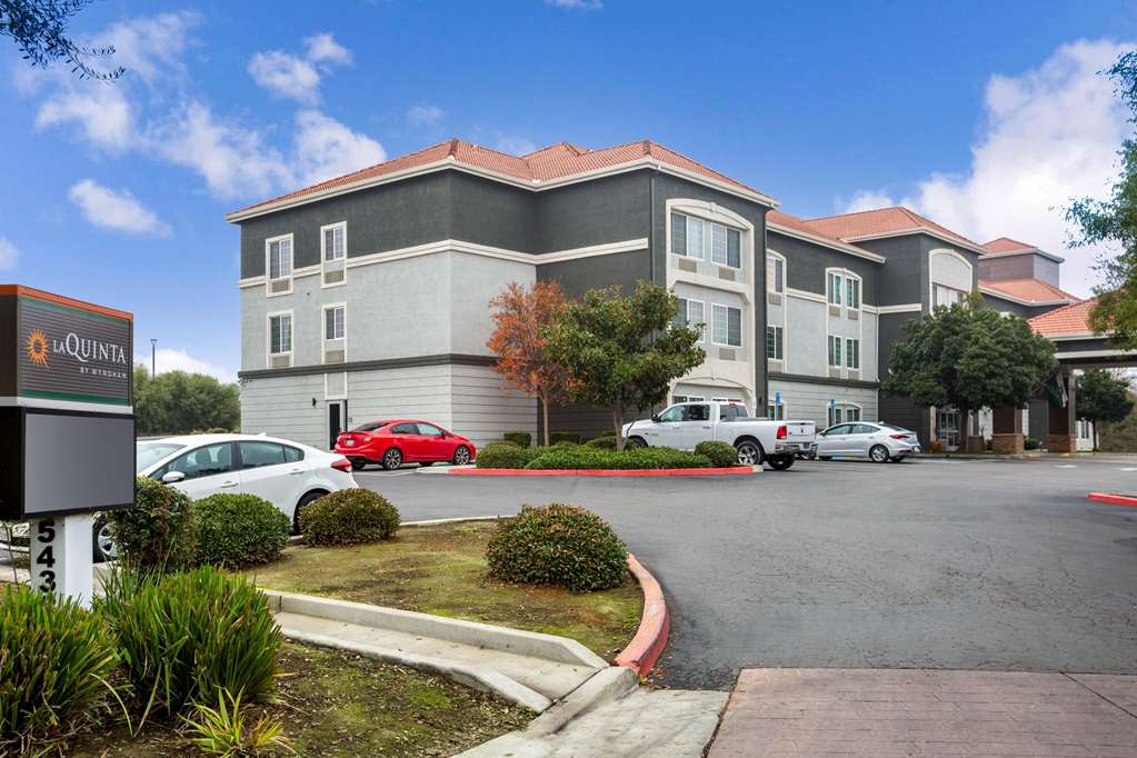 La Quinta Inn & Suites Visalia - thumb 0
