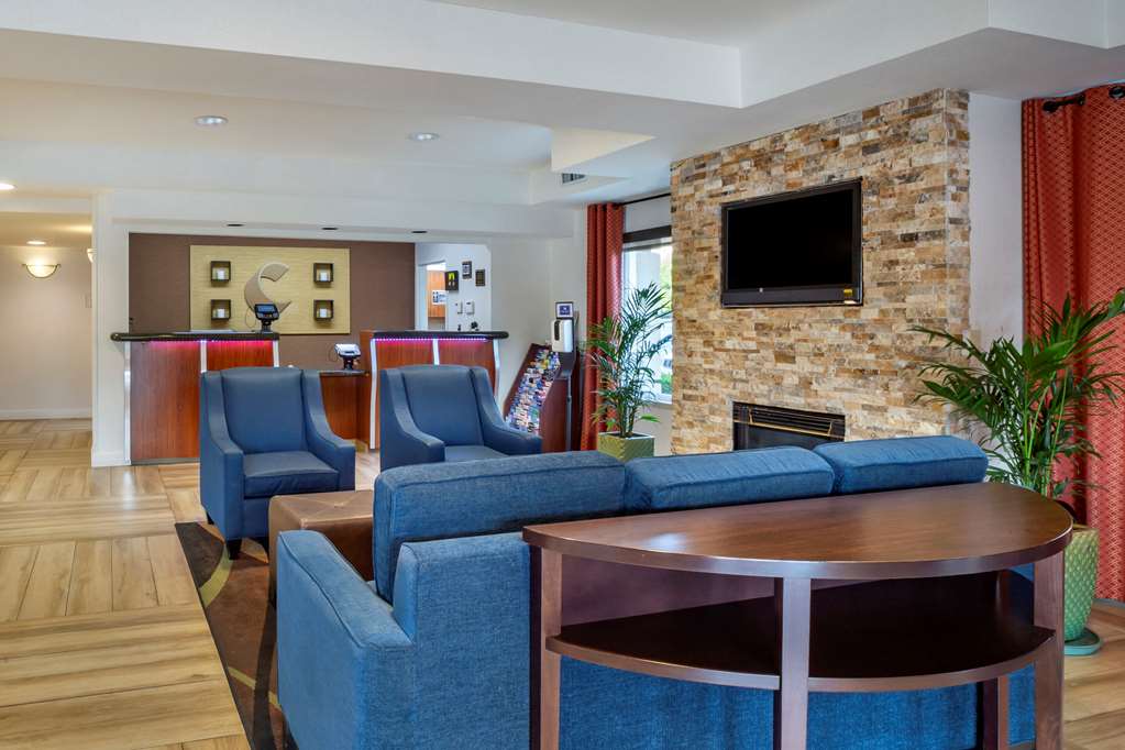 Comfort Inn - thumb 2