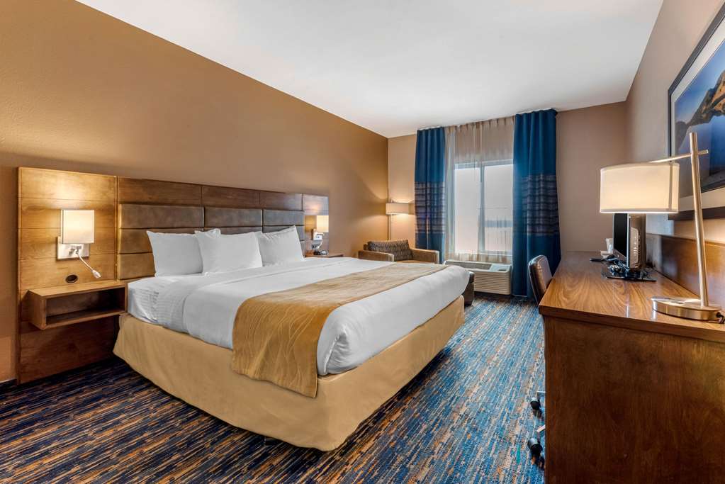 Comfort Inn - thumb 3