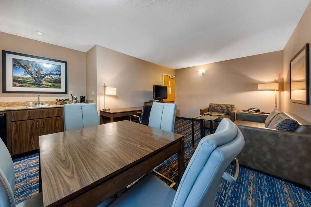 Comfort Inn - thumb 8