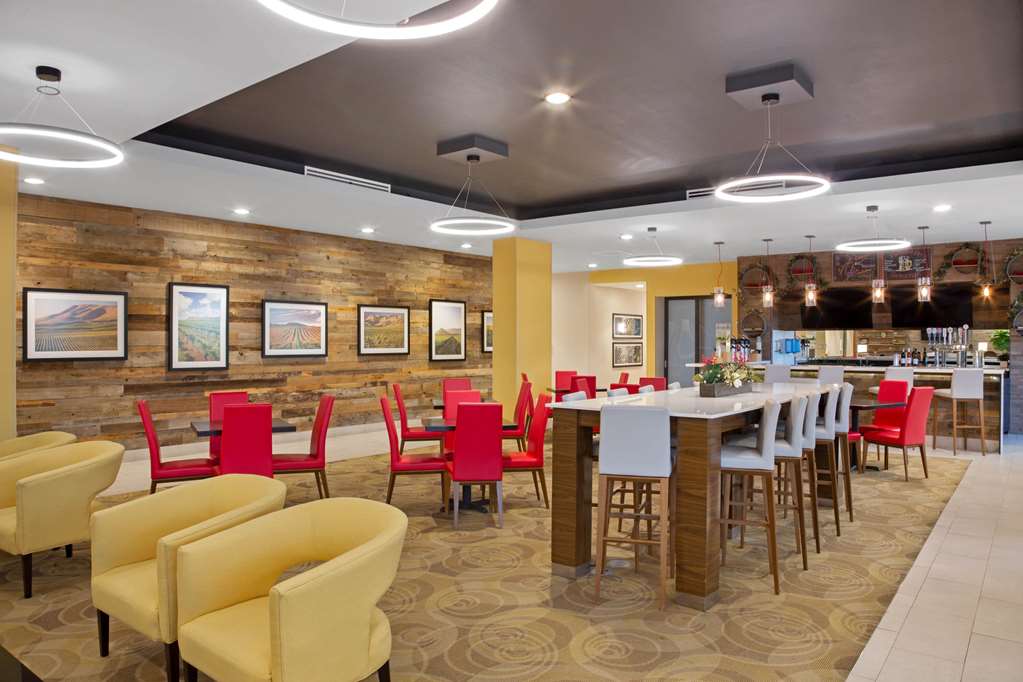 La Quinta Inn & Suites Morgan Hill - thumb 12