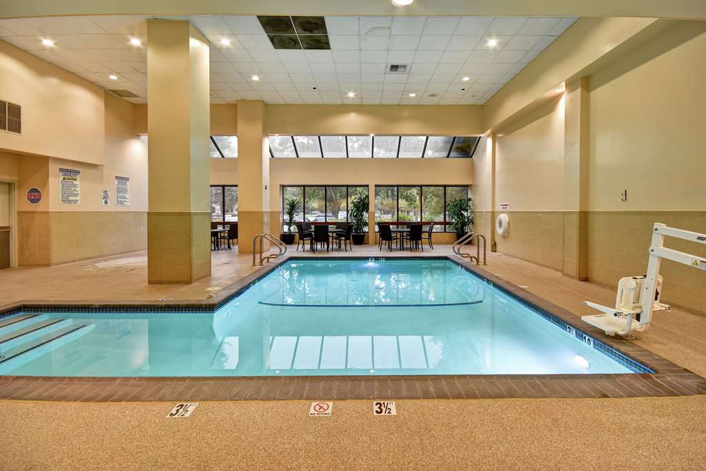 Embassy Suites Hotel Santa Clara - thumb 9