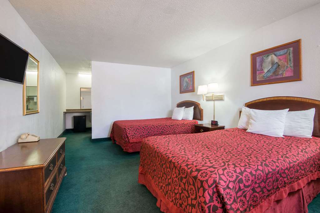 Days Inn Gallup - thumb 7