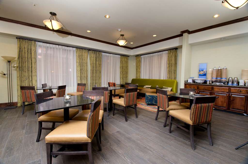 Hampton Inn & Suites Gallup - thumb 14