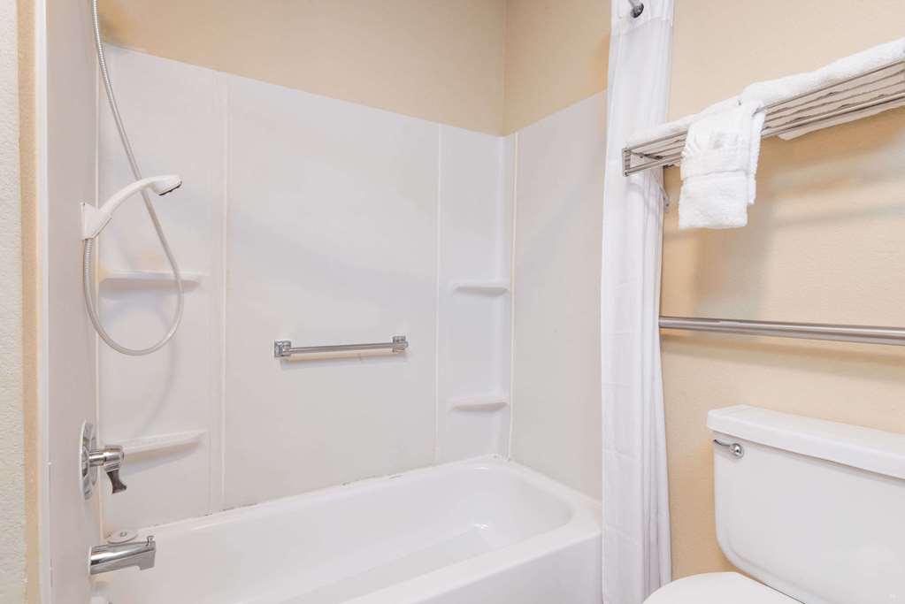 Knights Inn & Suites Gallup - thumb 5