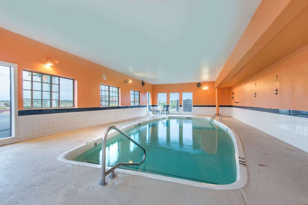 Knights Inn & Suites Gallup - thumb 11