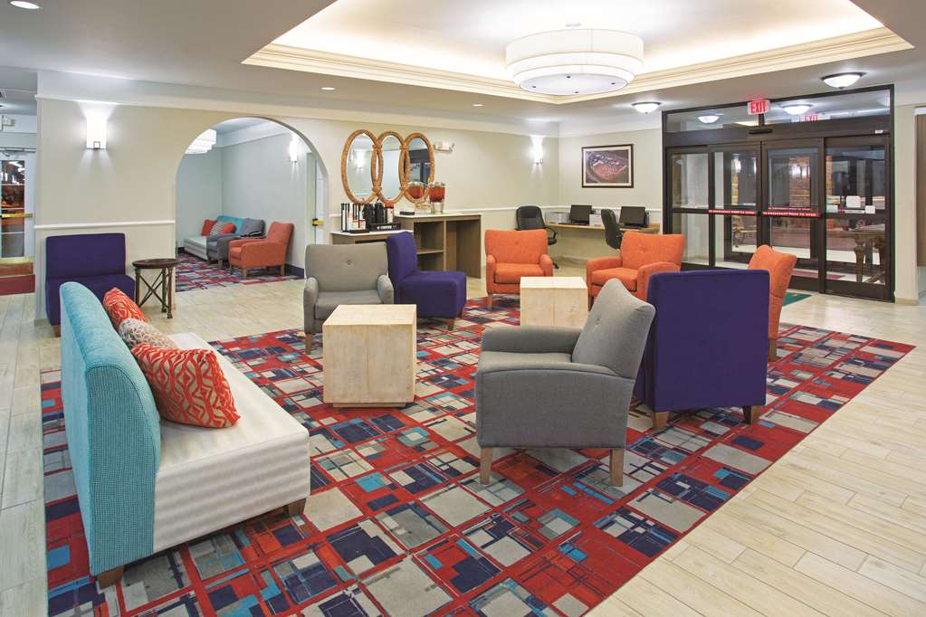 La Quinta Inn & Suites Gallup - thumb 3