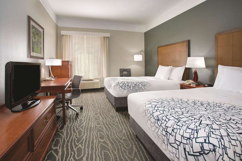 La Quinta Inn & Suites Gallup - thumb 6