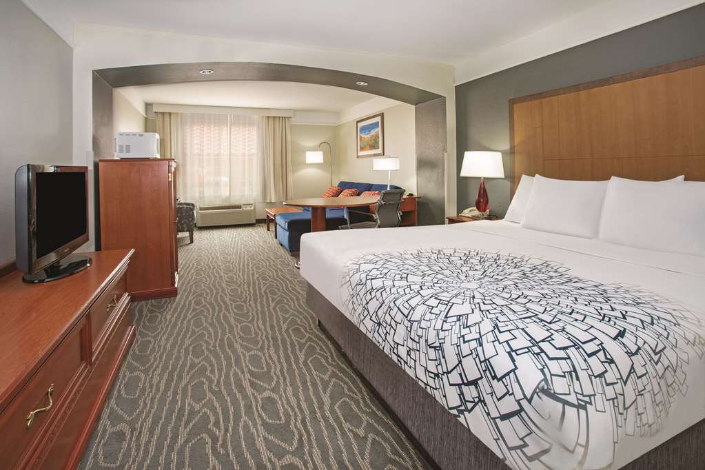 La Quinta Inn & Suites Gallup - thumb 12