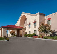 Quality Inn  Suites - Accommodation Philadelphia