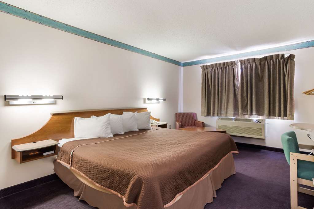 Rodeway Inn Gallup - thumb 7