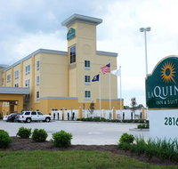 La Quinta Inn  Suites Gonzales - Accommodation Philadelphia