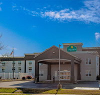 La Quinta Inn  Suites Lexington Park - Accommodation Philadelphia
