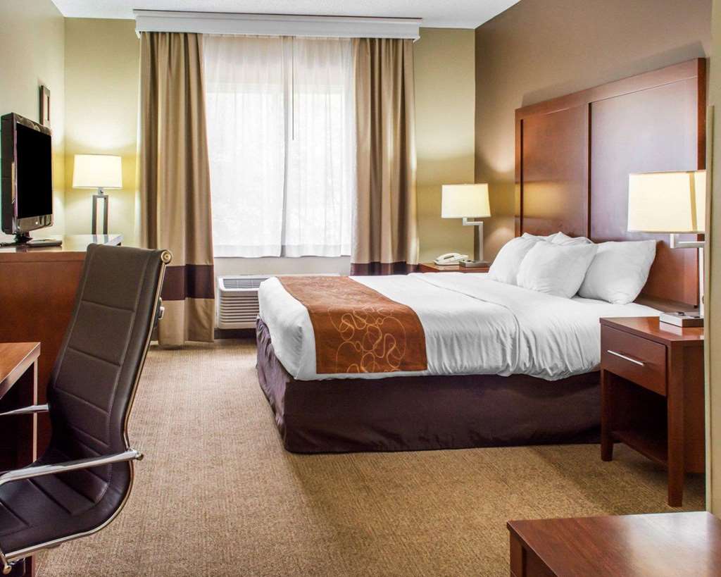 Comfort Suites Waldorf - thumb 12