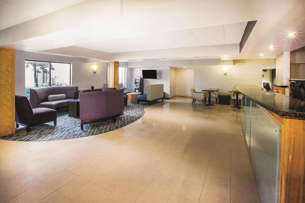 La Quinta Inn Waldorf - thumb 3