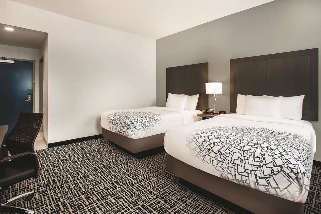 La Quinta Inn/Suites Baltimore Downtown - thumb 10