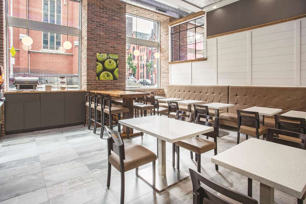 La Quinta Inn/Suites Baltimore Downtown - thumb 15