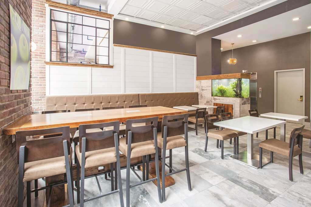 La Quinta Inn/Suites Baltimore Downtown - thumb 16