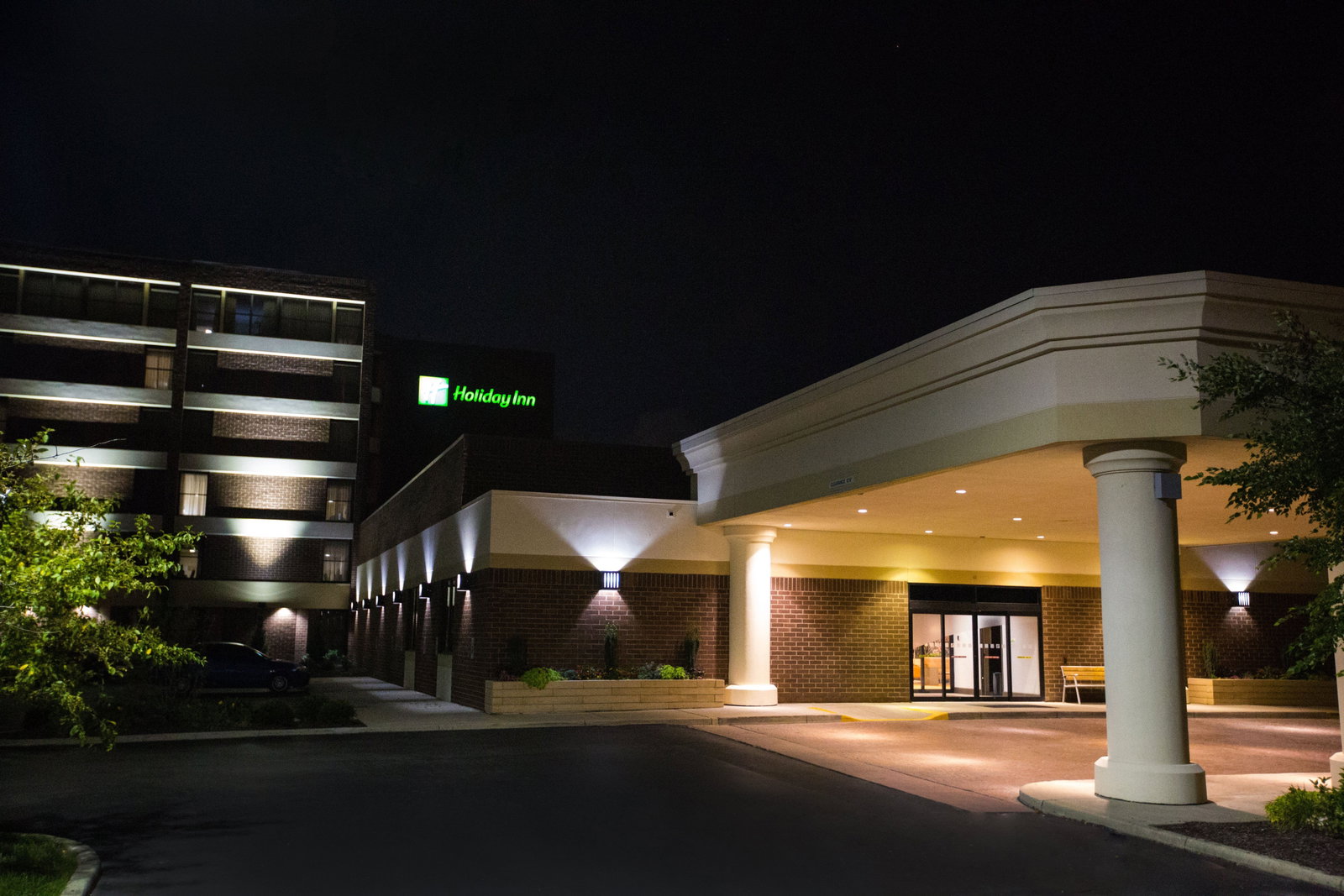 Holiday Inn Dayton-Fairborn - thumb 1