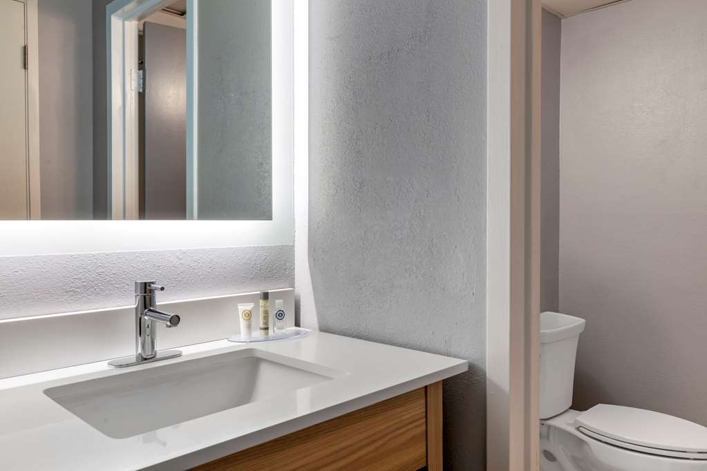 Comfort Inn Hyannis - Cape Cod - thumb 10