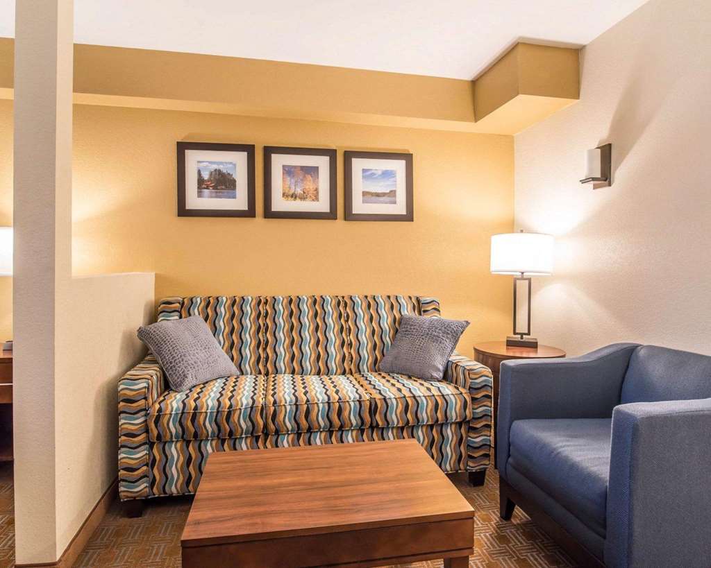 Comfort Inn - thumb 13