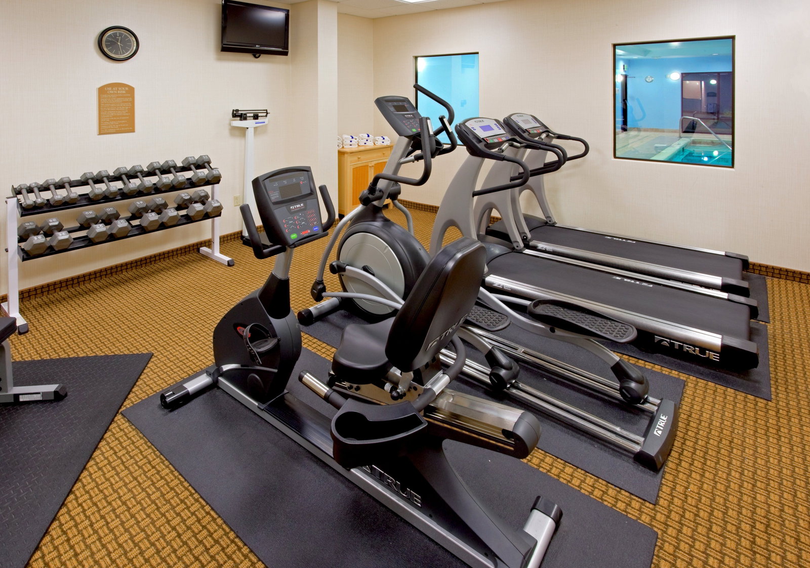 Holiday Inn Express Hotel & Suites - thumb 17