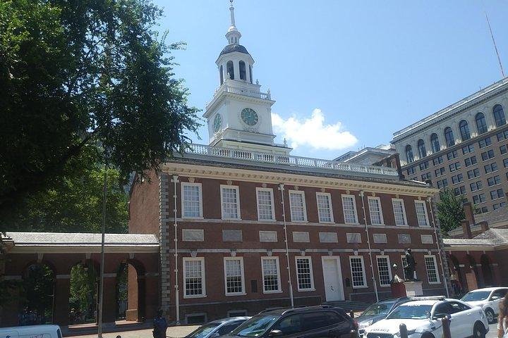 Philadelphia Horse Drawn Carriage Tour - thumb 5