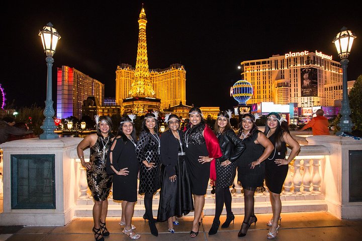 Las Vegas Strip By Limo With Personal Photographer - thumb 4