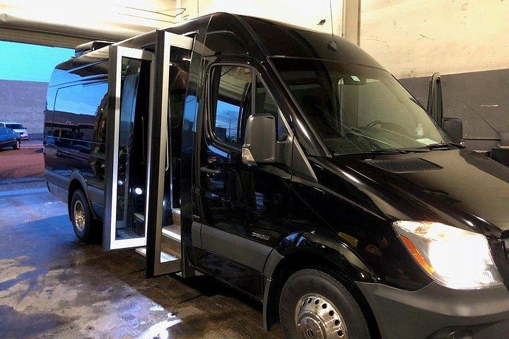 SFO Roundtrip Airport Hotel Transfer - thumb 2