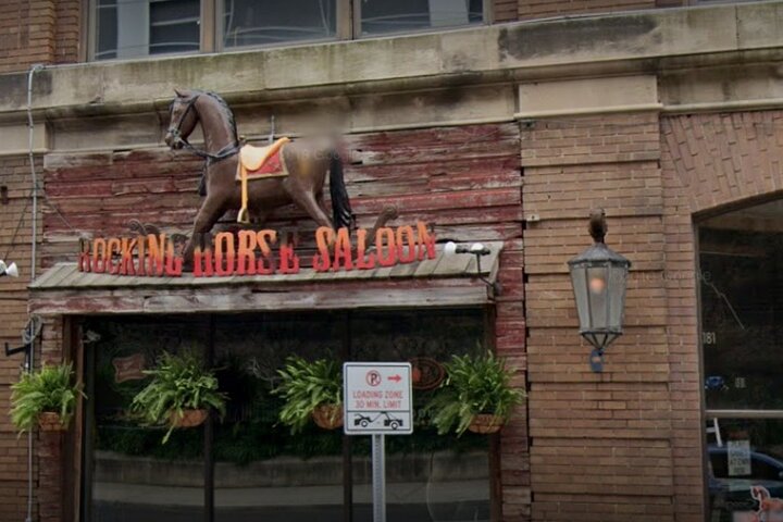 Hartford Bar Hunt: Hartford Party - thumb 2