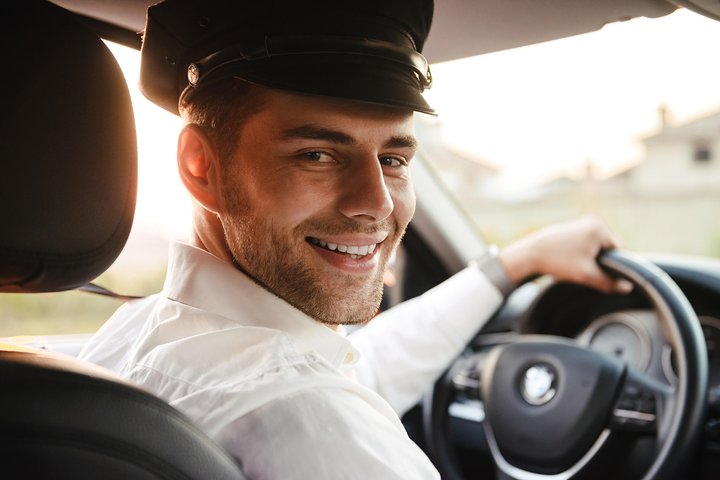 Transfer In Private Minivan From Vail City To Denver International Airport (DEN) - thumb 1