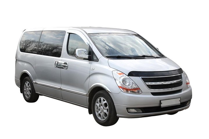 Transfer In Private Minivan From Vail City To Denver International Airport (DEN) - thumb 3