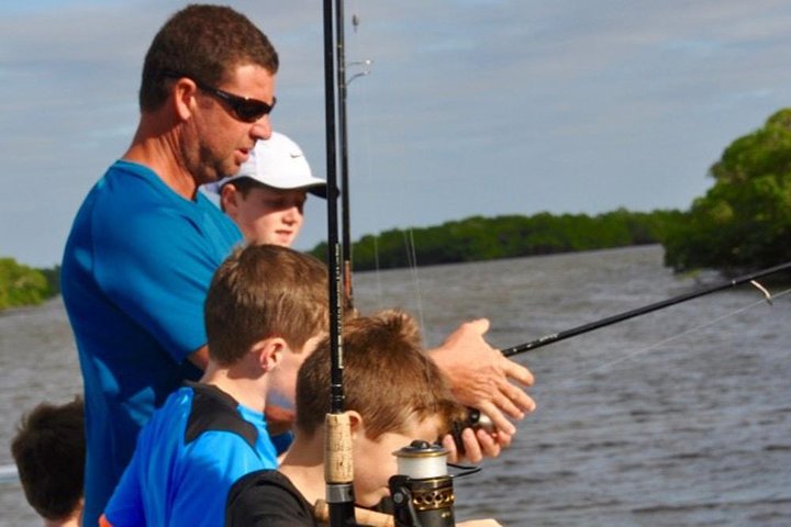 Calm Bay Fishing - thumb 4