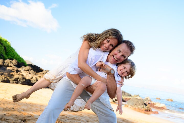 Family And Couple Beach Photos - thumb 3