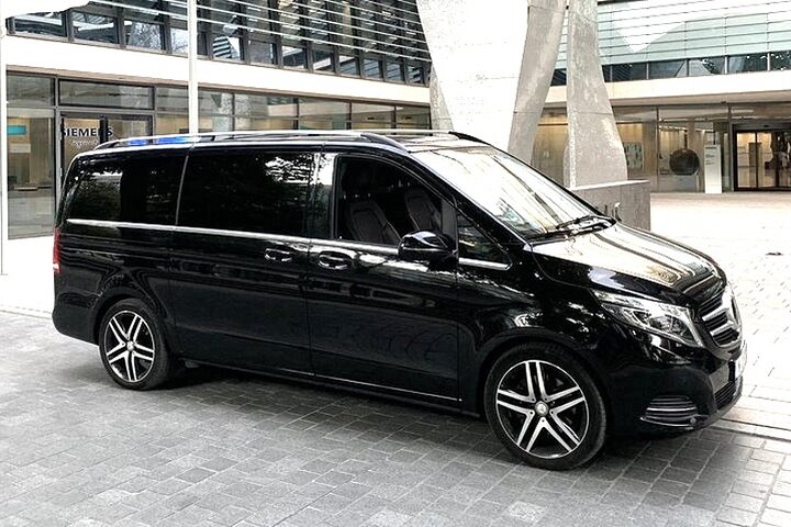 Arrival Private Transfer: Atlanta Airport ATL To Atlanta In Luxury Van - thumb 4