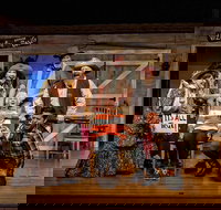 WhoDunnit Hoedown Murder Mystery Dinner Show in Branson - Accommodation Philadelphia