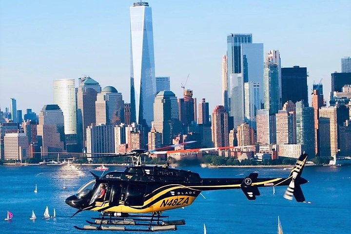 Private Helicopter Transfer From New York Airports To Lower Manhattan - thumb 2