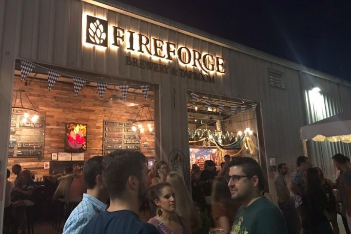 Greenville Bar Hunt: Go All Out In Greenville - thumb 0