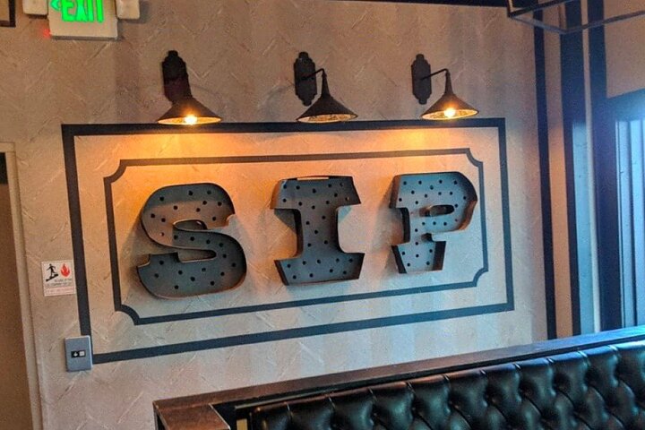 Greenville Bar Hunt: Go All Out In Greenville - thumb 4