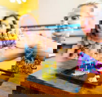 Chattanooga Make-Your-Own Custom Candle Crafts Class - Accommodation Philadelphia