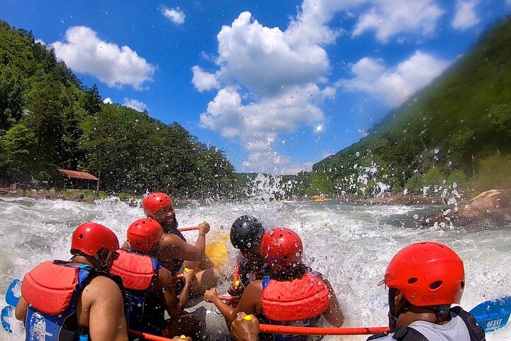 Middle Ocoee River Rafting Adventure Tour - thumb 3
