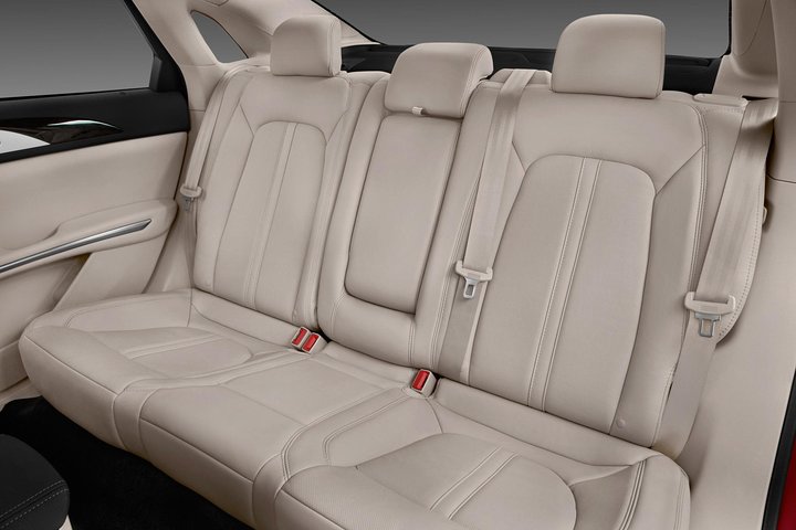 Arrival Private Transfer Philadelphia Airport PHL To Philadelphia By Sedan - thumb 3