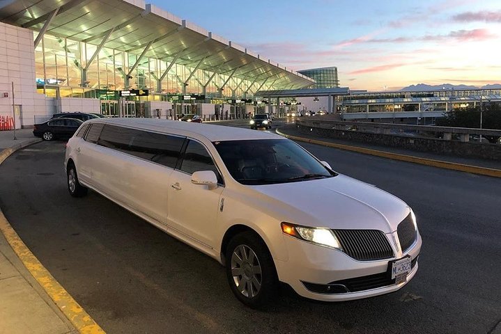 Arrival Private Transfer Philadelphia Airport PHL To Philadelphia By Limousine - thumb 5