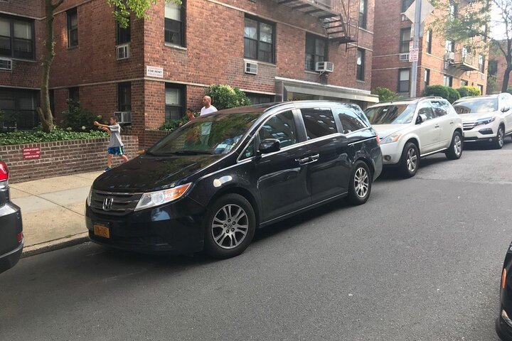 Private Transfer Minivan From Or To CLT, GSP, Charlotte NC And Greenville SC - thumb 5