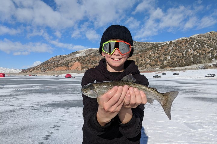 Ice Fishing Equipment Rental - thumb 0