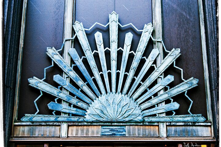 The Grand Walk: An Audio Tour Through Milwaukee's Historical And Cultural Heart - thumb 1