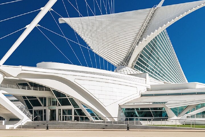 The Grand Walk: An Audio Tour Through Milwaukee's Historical And Cultural Heart - thumb 2