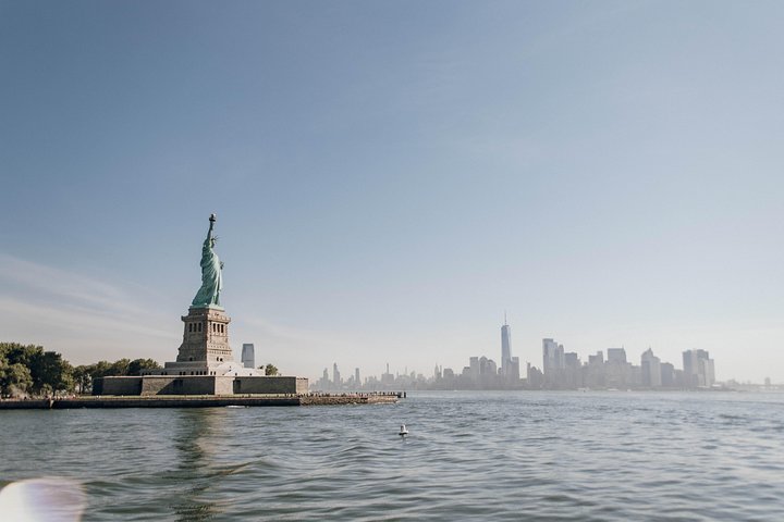 Early Access: First On The Island Statue Of Liberty & Ellis Island - thumb 0