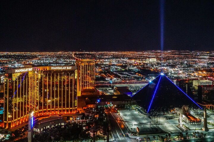 Afternoon Bites And Night Flight In Las Vegas - thumb 0