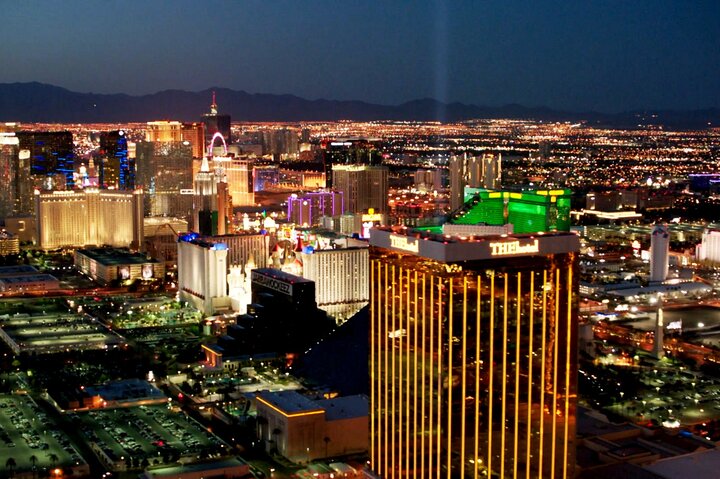 Afternoon Bites And Night Flight In Las Vegas - thumb 1